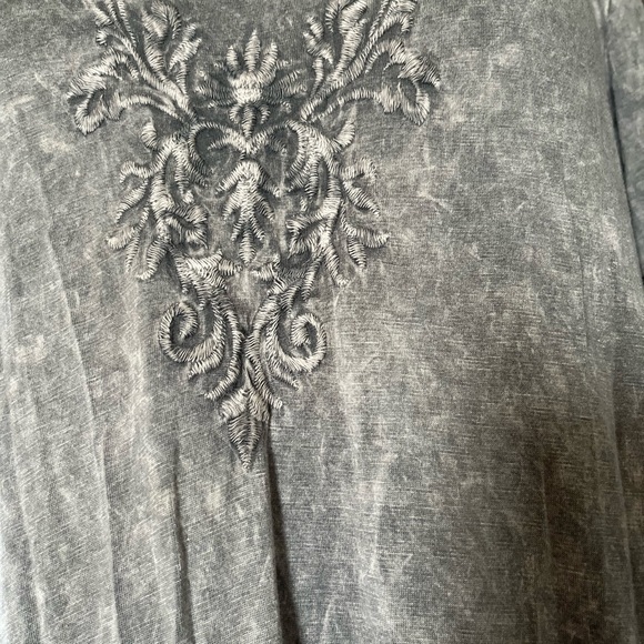 Gimmicks by Buckle tunic top - Picture 7 of 16